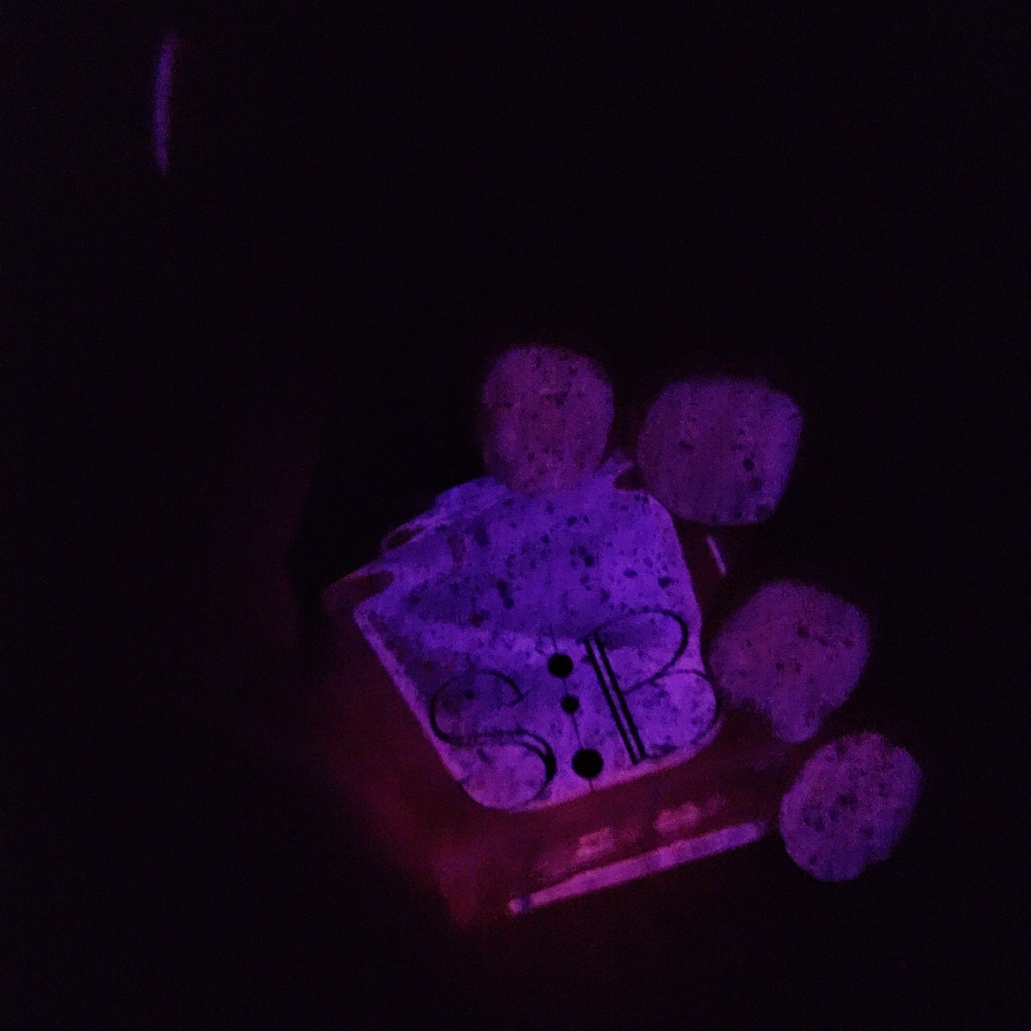 Glowy Lil Bean (GITD) - Syzling FB Group Custom