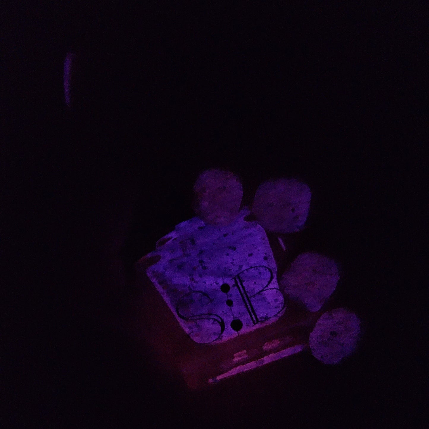 Glowy Lil Bean (GITD) - Syzling FB Group Custom