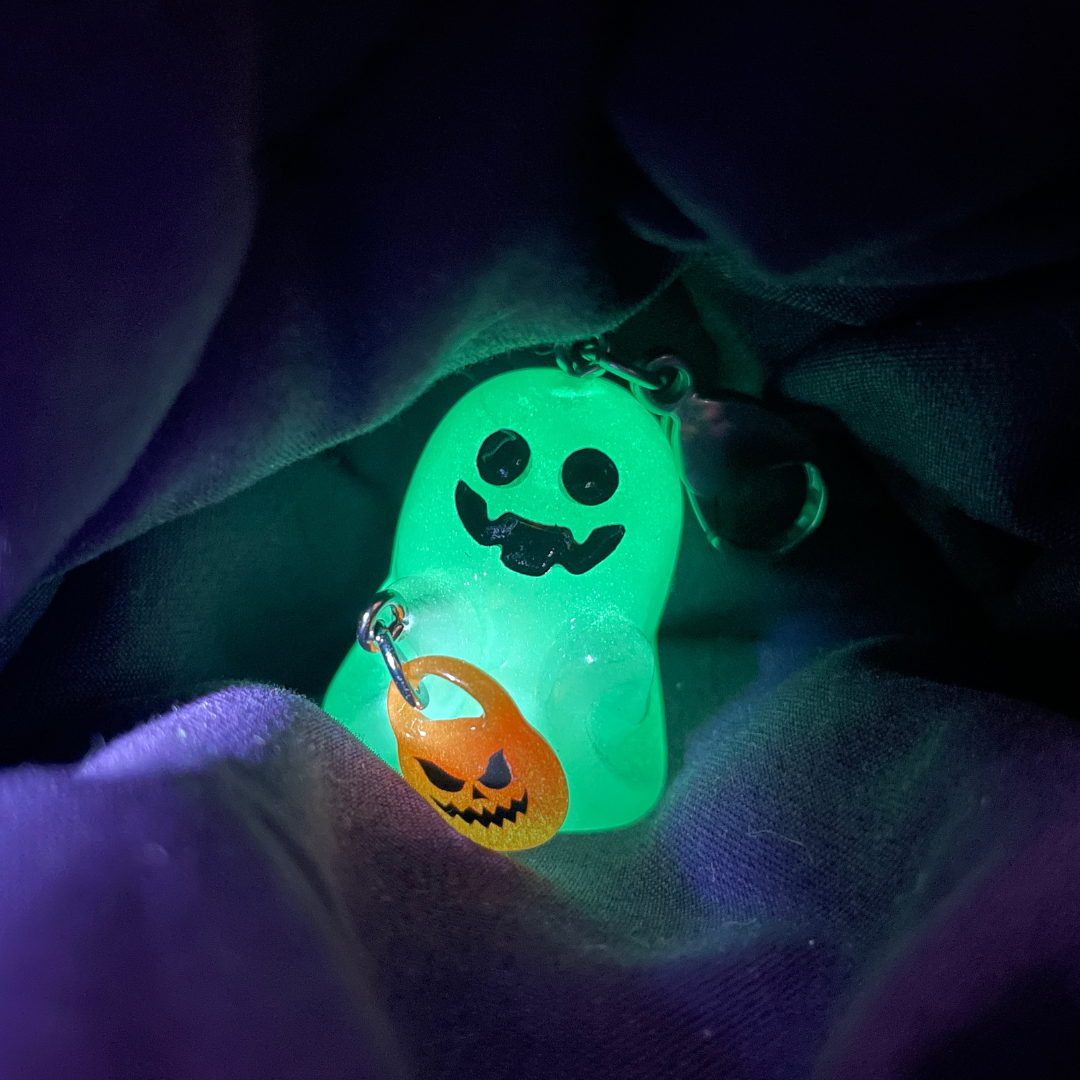 Trick or Treat Ghost Necklace (GITD)